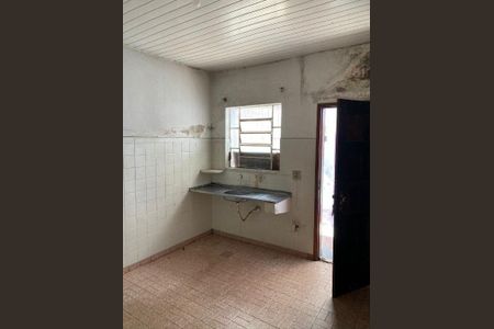 Casa à venda com 4 quartos, 195m² em Vila Maria Alta, São Paulo