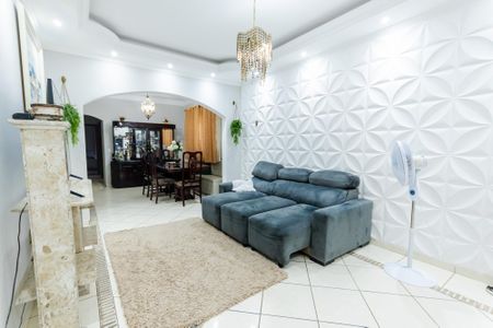 Sala de casa para alugar com 4 quartos, 195m² em Parque Erasmo Assunção, Santo André