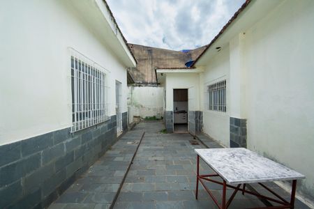Casa à venda com 180m², 3 quartos e 2 vagasAREA EXTERNA