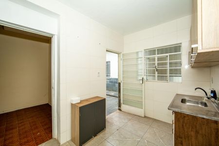 Casa à venda com 180m², 3 quartos e 2 vagasCOZINHA