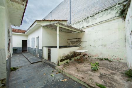 Casa à venda com 180m², 3 quartos e 2 vagasAREA EXTERNA