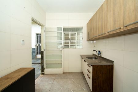 Casa à venda com 180m², 3 quartos e 2 vagasCOZINHA