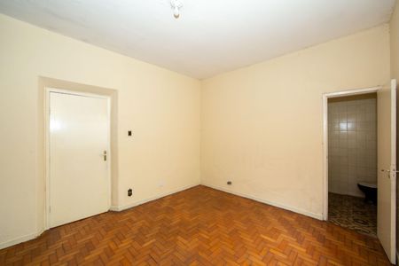 Casa à venda com 180m², 3 quartos e 2 vagasQUARTO1