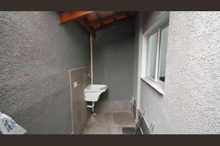 Casa de condomínio para alugar com 67m², 2 quartos e 1 vaga Casa de condomínio para alugar com 67m², 2 quartos e 1 vagaÁrea de Serviço