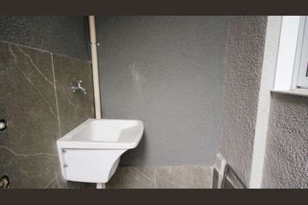 Casa de condomínio para alugar com 67m², 2 quartos e 1 vaga Casa de condomínio para alugar com 67m², 2 quartos e 1 vagaÁrea de Serviço