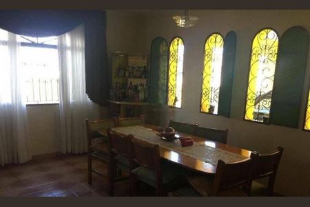 Casa à venda com 3 quartos, 210m² em Vila Prudente, São Paulo