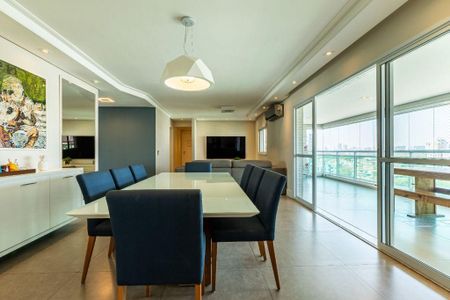 Apartamento à venda com 3 quartos, 138m² em Jardim Caravelas, São Paulo