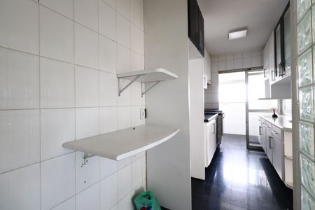 Apartamento à venda com 90m², 3 quartos e 2 vagasCozinha