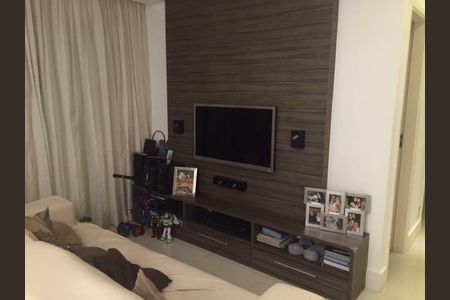 Apartamento à venda com 2 quartos, 69m² em Vila Brasilio Machado, São Paulo