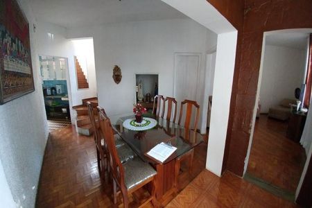 Casa à venda com 3 quartos, 150m² em Floresta, Belo Horizonte