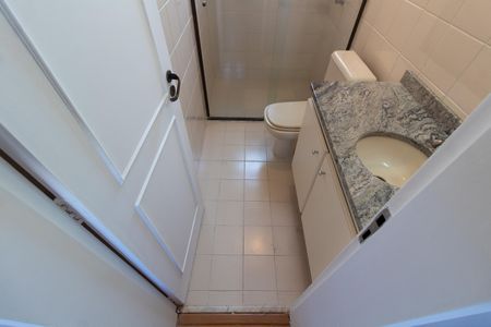 Apartamento à venda com 80m², 3 quartos e 2 vagasBANHEIRO DA SUITE