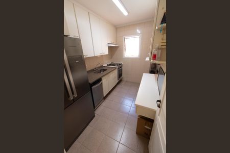 Apartamento à venda com 80m², 3 quartos e 2 vagasCOZINHA