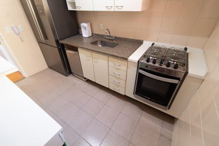 Apartamento à venda com 80m², 3 quartos e 2 vagasCOZINHACOZINHA