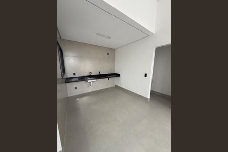 Casa à venda com 3 quartos, 75m² em Jardim Marambaia II, Jundiaí