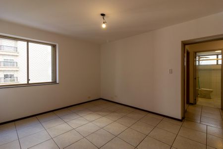 Apartamento para alugar com 156m², 3 quartos e 1 vaga Apartamento para alugar com 156m², 3 quartos e 1 vagaQuarto 1