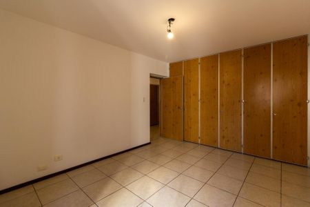 Apartamento para alugar com 156m², 3 quartos e 1 vaga Apartamento para alugar com 156m², 3 quartos e 1 vagaQuarto 1