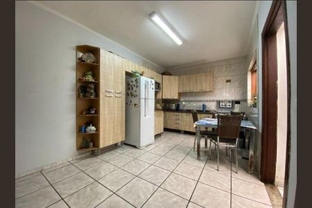 Casa à venda com 2 quartos, 116m² em Campestre, Santo André