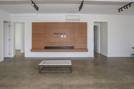 Apartamento à venda com 260m², 2 quartos e 3 vagas Apartamento à venda com 260m², 2 quartos e 3 vagasSala