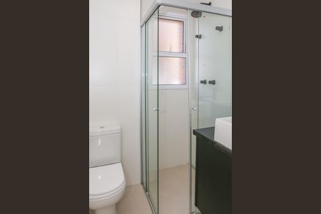 Apartamento à venda com 260m², 2 quartos e 3 vagas Apartamento à venda com 260m², 2 quartos e 3 vagasBanheiro da Suíte 2