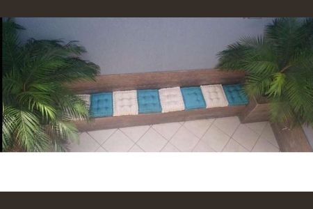 Casa à venda com 3 quartos, 130m² em Pinheirinho, Santo André