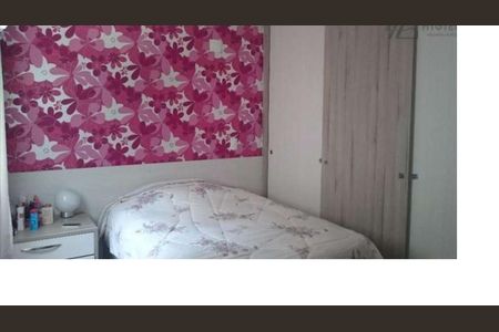 Casa à venda com 3 quartos, 130m² em Pinheirinho, Santo André