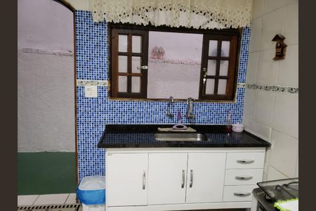 Casa à venda com 2 quartos, 200m² em Campanário, Diadema