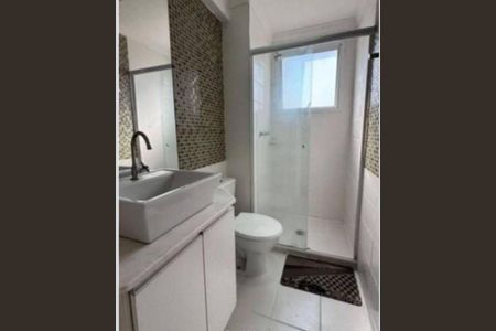 Apartamento à venda com 2 quartos, 73m² em Jardim Tupanci, Barueri