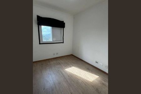 Apartamento à venda com 2 quartos, 73m² em Jardim Tupanci, Barueri