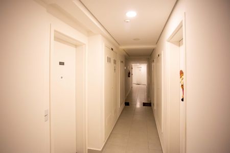 Apartamento para alugar com 45m², 2 quartos e 1 vagaHall de entrada