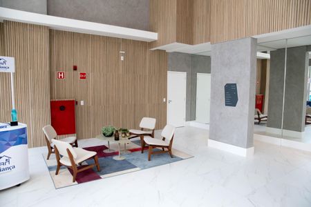 Apartamento para alugar com 45m², 2 quartos e 1 vagaHall social