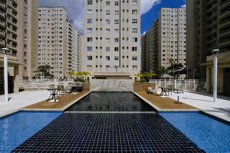 Apartamento para alugar com 72m², 3 quartos e 1 vagaÁrea comum - Piscina