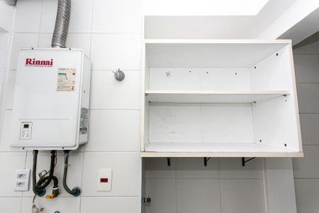 Apartamento para alugar com 71m², 2 quartos e 1 vagaÁrea de Serviço - Aquecedor a Gás