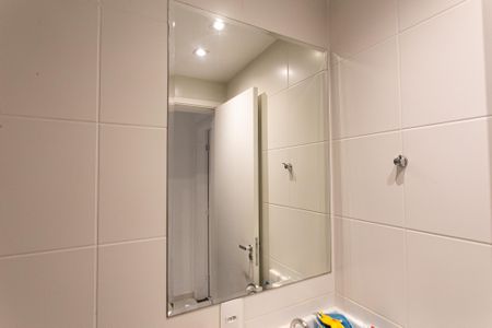 Apartamento à venda com 71m², 2 quartos e 1 vagaBanheiro Social