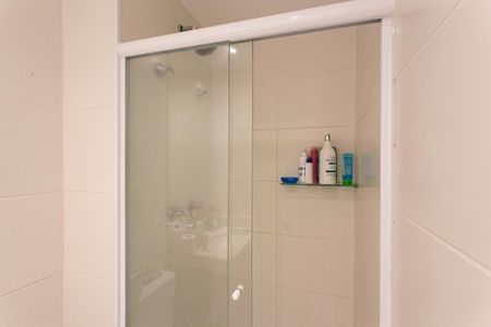 Apartamento à venda com 71m², 2 quartos e 1 vagaBanheiro da Suíte