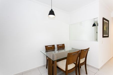 Apartamento para alugar com 71m², 2 quartos e 1 vagaSala