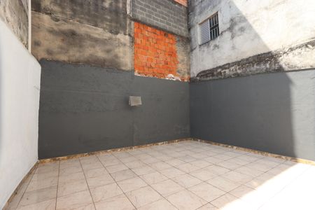 Casa para alugar com 40m², 1 quarto e sem vagaQuintal
