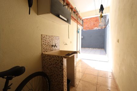 Casa para alugar com 40m², 1 quarto e sem vagaLavanderia