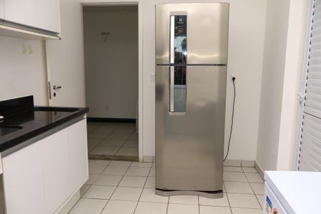 Apartamento para alugar com 80m², 2 quartos e 1 vagaÁrea comum - Salão de festas