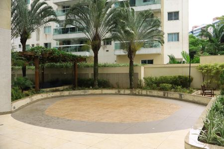 Apartamento para alugar com 80m², 2 quartos e 1 vagaÁrea comum