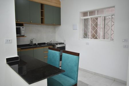 Casa para alugar com 23m², 0 quarto e sem vagaKitnet