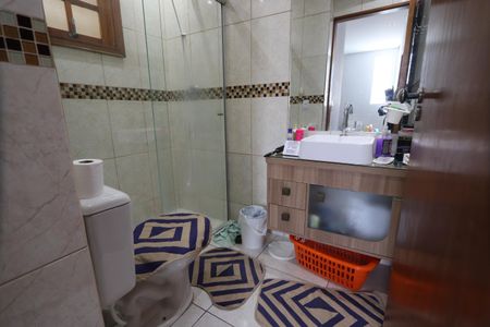 Casa à venda com 200m², 4 quartos e 4 vagasBanheiro Social