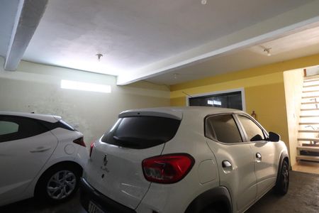 Casa à venda com 200m², 4 quartos e 4 vagasGaragem