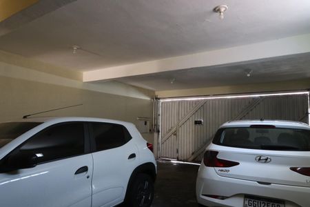 Casa à venda com 200m², 4 quartos e 4 vagasGaragem