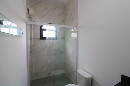 Casa para alugar com 100m², 2 quartos e 1 vagaBanheiro da Suíte