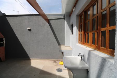 Casa para alugar com 100m², 2 quartos e 1 vagaÁrea de Serviço