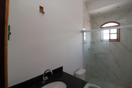 Casa para alugar com 100m², 2 quartos e 1 vagaBanheiro da Suíte 2