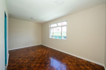 Apartamento à venda com 85m², 3 quartos e 1 vagaSALA