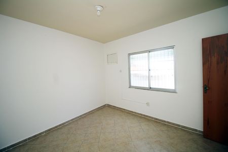 Quarto de casa para alugar com 1 quarto, 55m² em Penha Circular, Rio de Janeiro