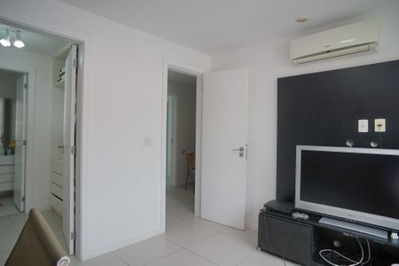 Casa à venda com 280m², 4 quartos e 3 vagasQuarto 2