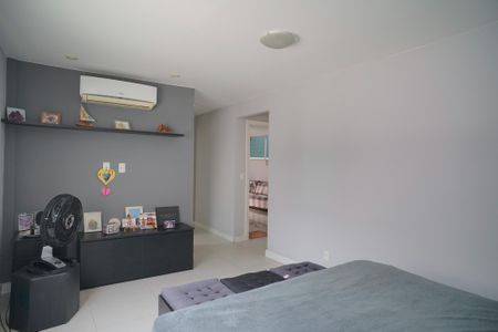 Casa à venda com 280m², 4 quartos e 3 vagasQuarto 1